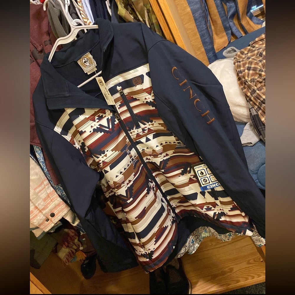 NWT CINCH JACKET